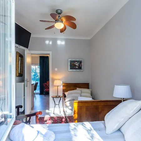 Family-Friendly Apartments With Swimming Pool Arbanija, Ciovo - 11789 Trogir